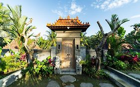 Madani Antique Villas